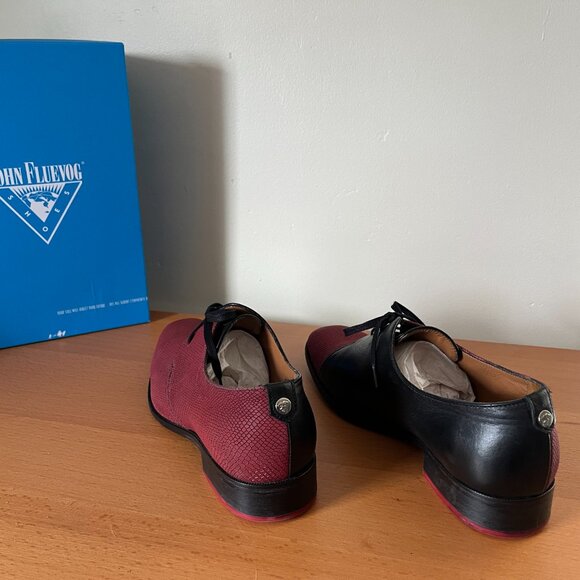 Fluevog City Angel "Manhattan" men's shoe - reflective red & black - M8/W10 - Picture 4 of 5